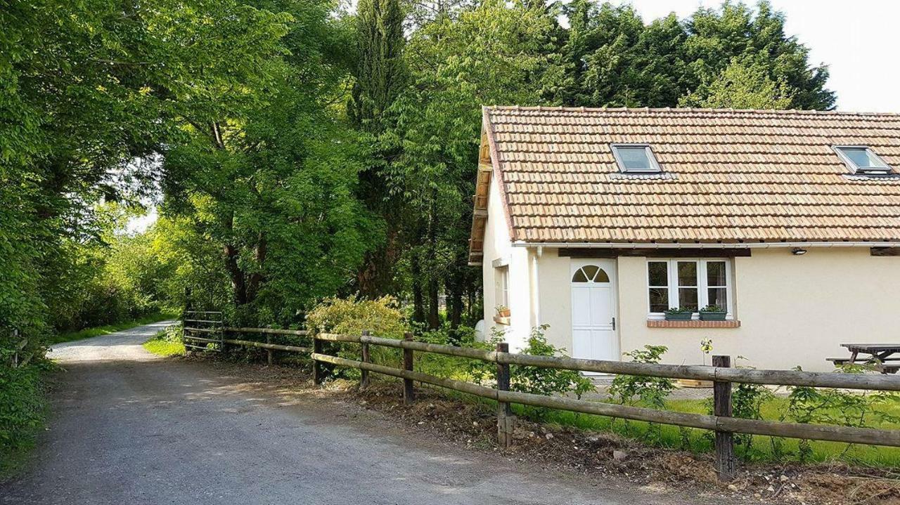 Vacation Home On Rue Du Marais 5 Petiville  Esterno foto